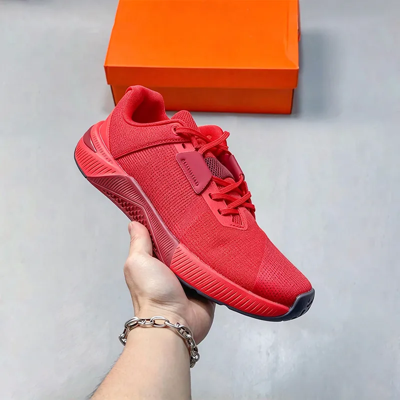 Erkek Koşu ve Yürüyüş Ayakkabısı – Nefes Alabilir, Hafif, Bağcıklı Siyah Sneaker