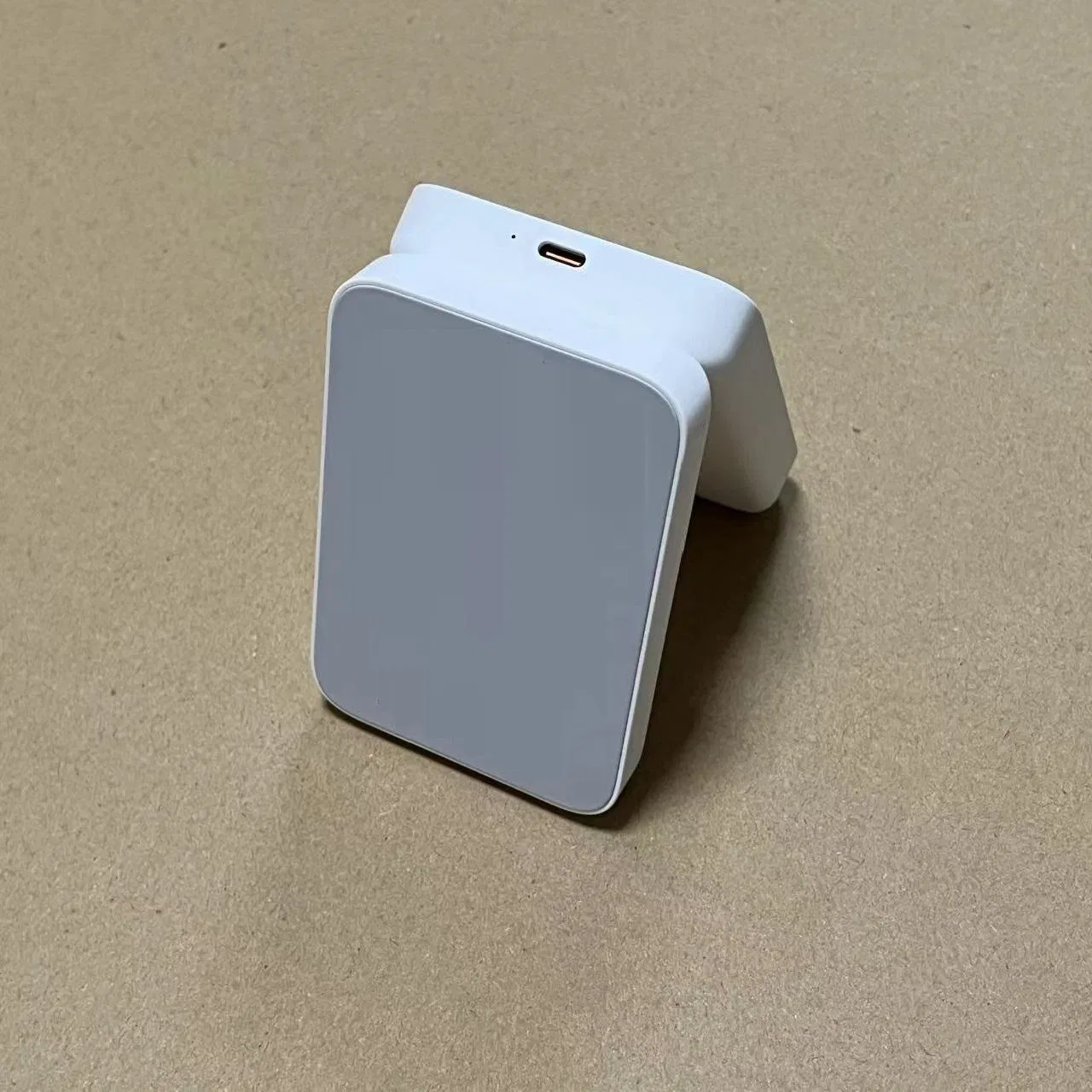 İnce Manyetik Kablosuz Powerbank 5000 mAh – 20 W PD Hızlı Şarj Çıkışlı - 3