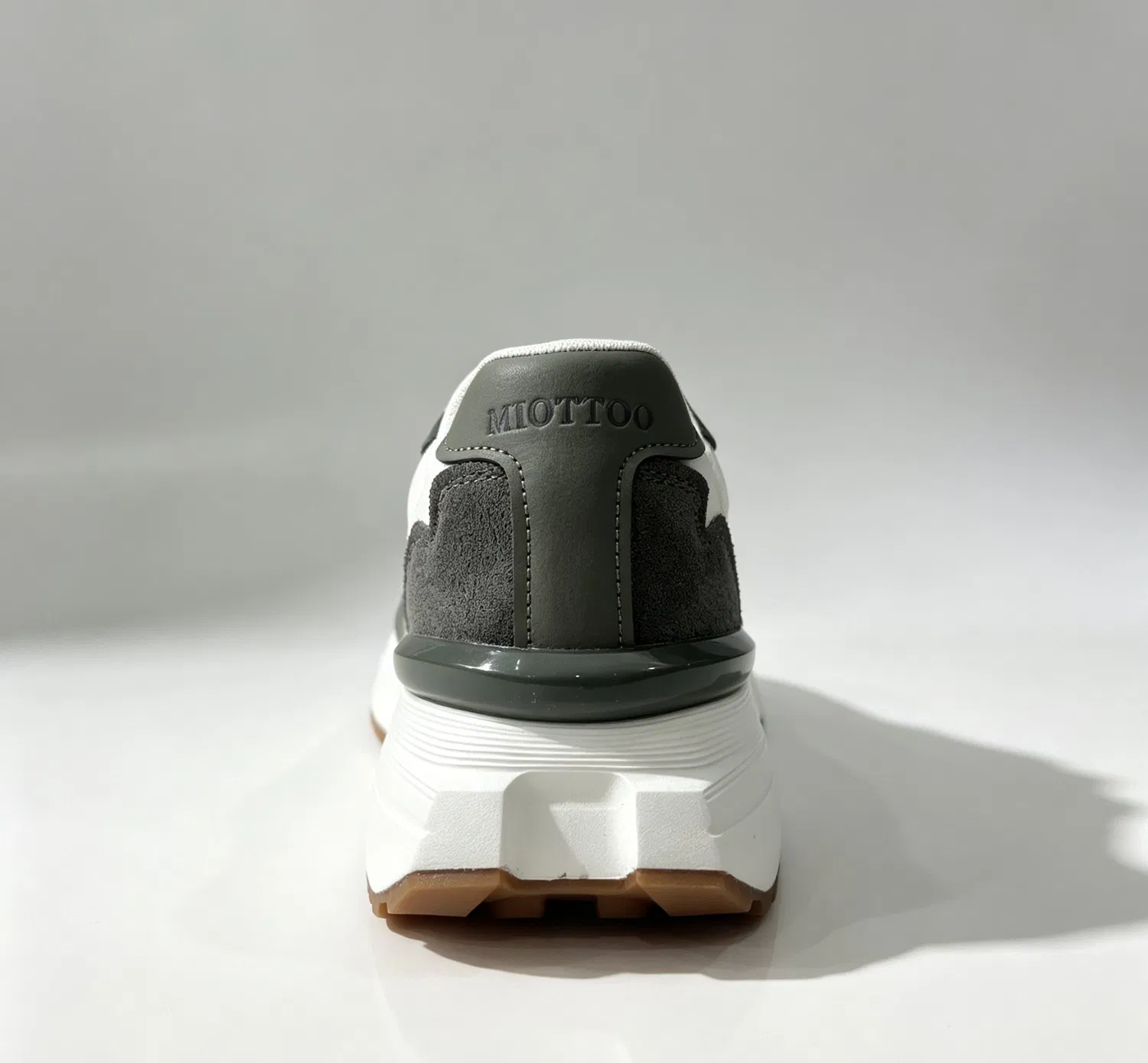 Erkek Retro Renk Bloklu Sneaker – Kalın Tabanlı, Nefes Alabilir Günlük Koşu Ayakkabısı - 5