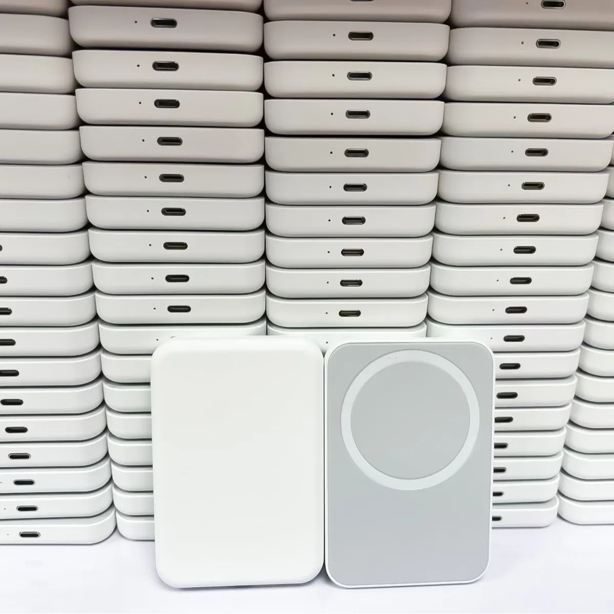 İnce Manyetik Kablosuz Powerbank 5000 mAh – 20 W PD Hızlı Şarj Çıkışlı - 4